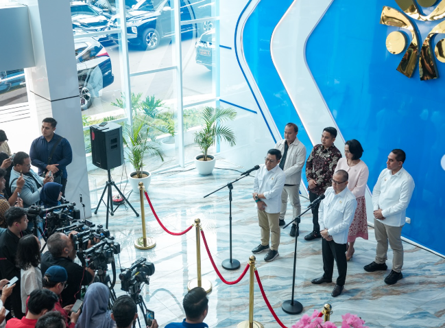 Patahkan stigma, Prabowo beri peluang 500 ribu lulusan SMK kerja di luar negeri. (Foto/Instagram Cak Imin)