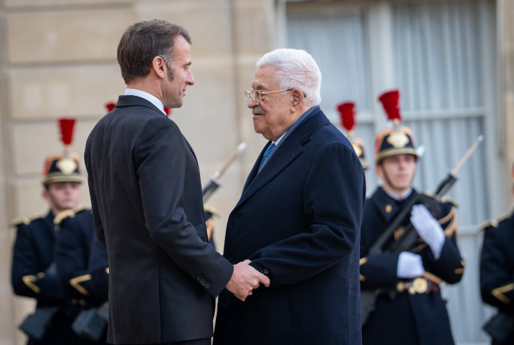 Perkuat negara Palestina, Macron (kanan) dan Abbas (kiri) bentuk Komite Bersama Prancis-Palestina. (Foto/Instagram Emmanuel Macron)
