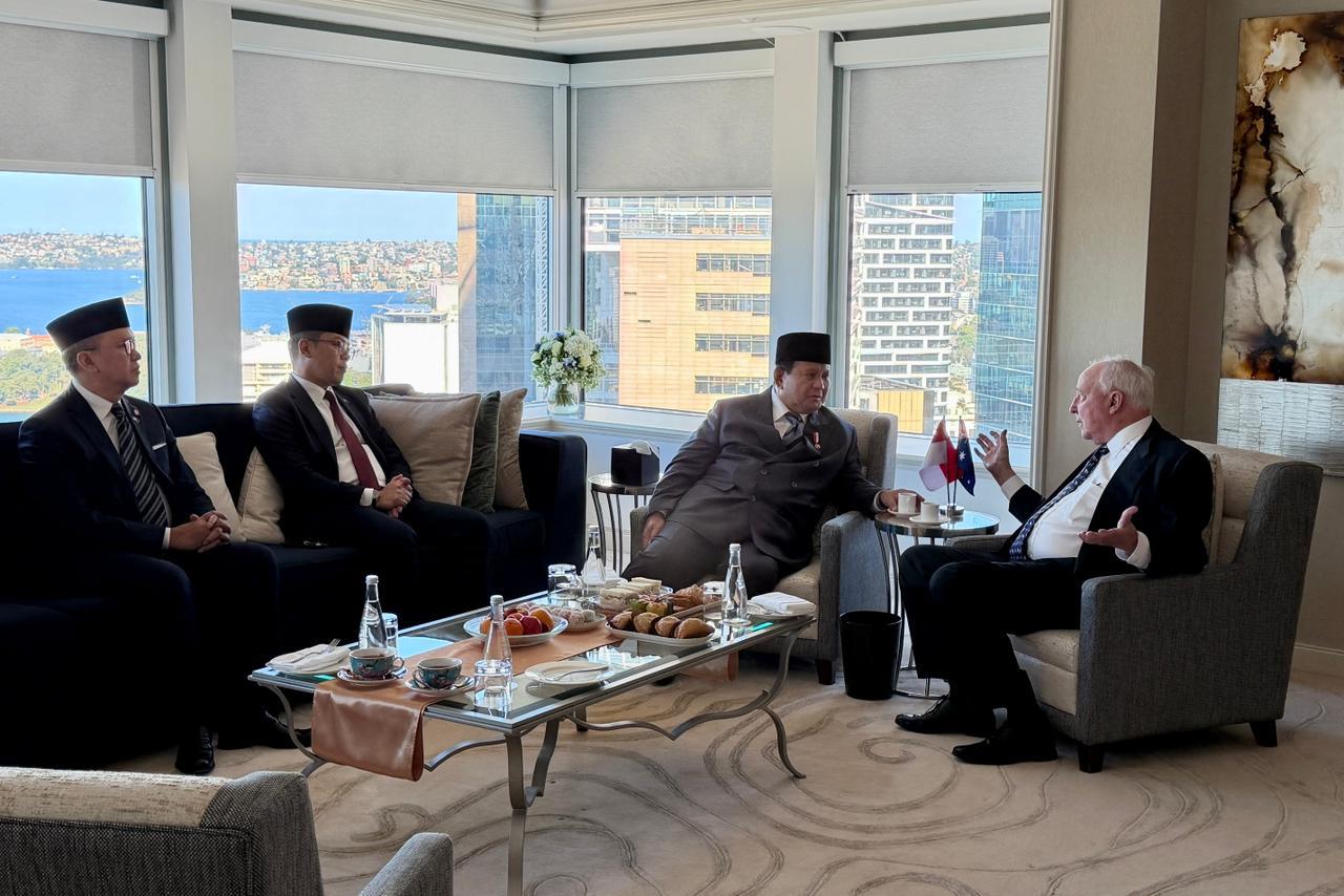 residen Prabowo Subianto bertemu dengan mantan Perdana Menteri Australia Paul Keating di Sydney. (BeritaNasional/Setpres)