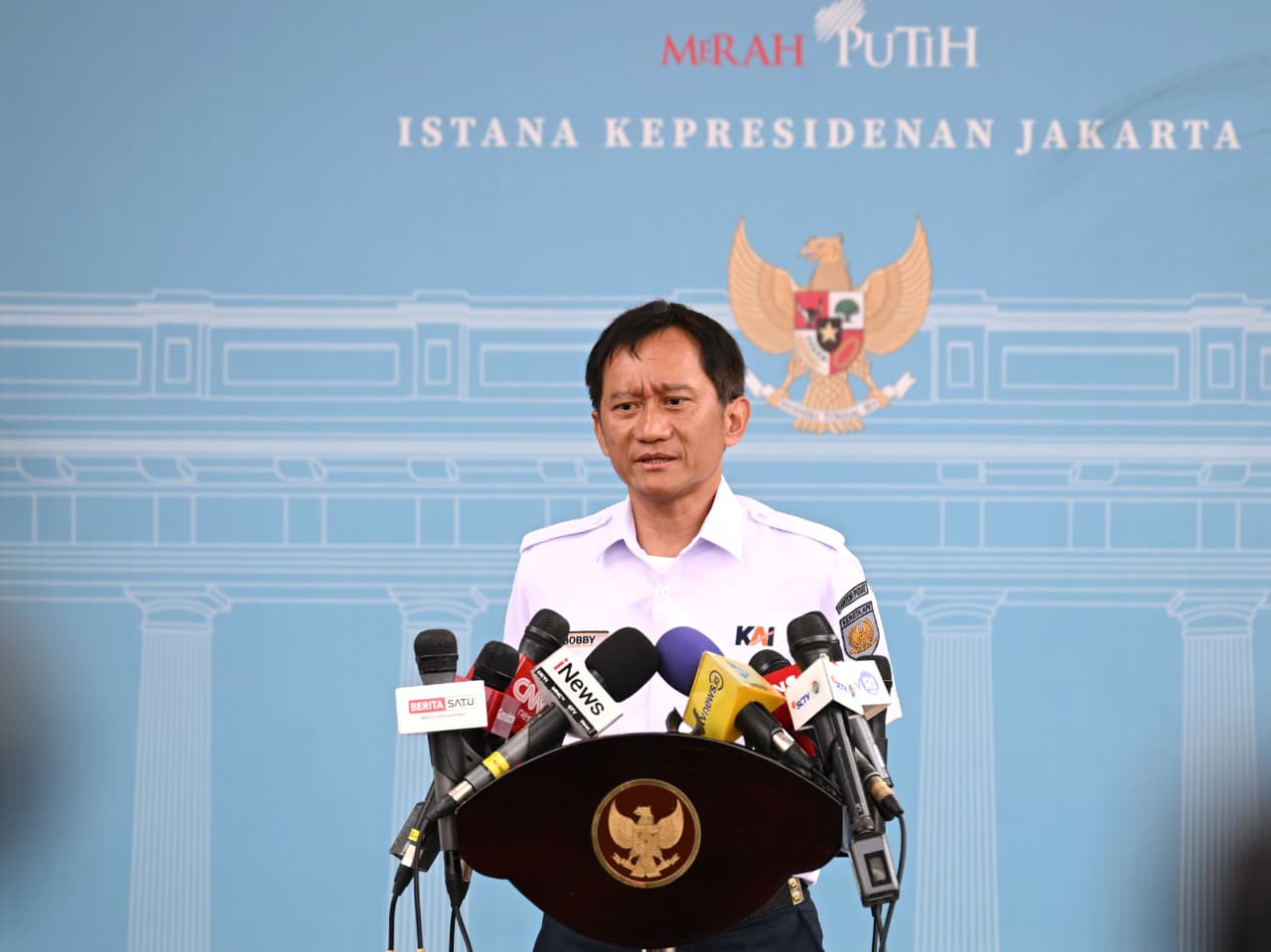 Direktur Utama PT KAI Bobby Rasyidin di Istana Merdeka Jakarta. (BeritaNasional/Setpres)