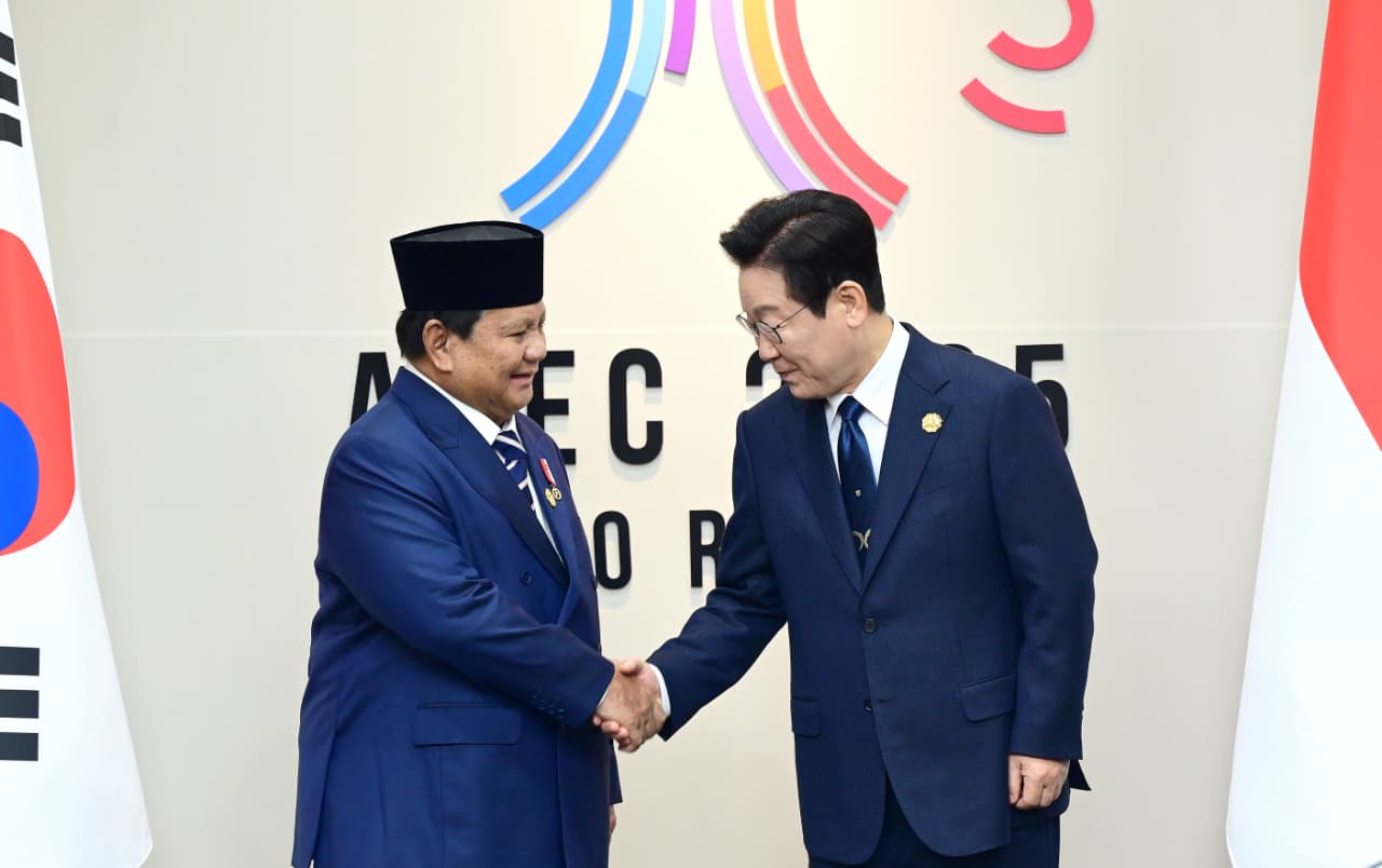 Presiden Republik Indonesia Prabowo Subianto melakukan pertemuan bilateral dengan Presiden Republik Korea Lee Jae Myung. (Foto/BPMI)