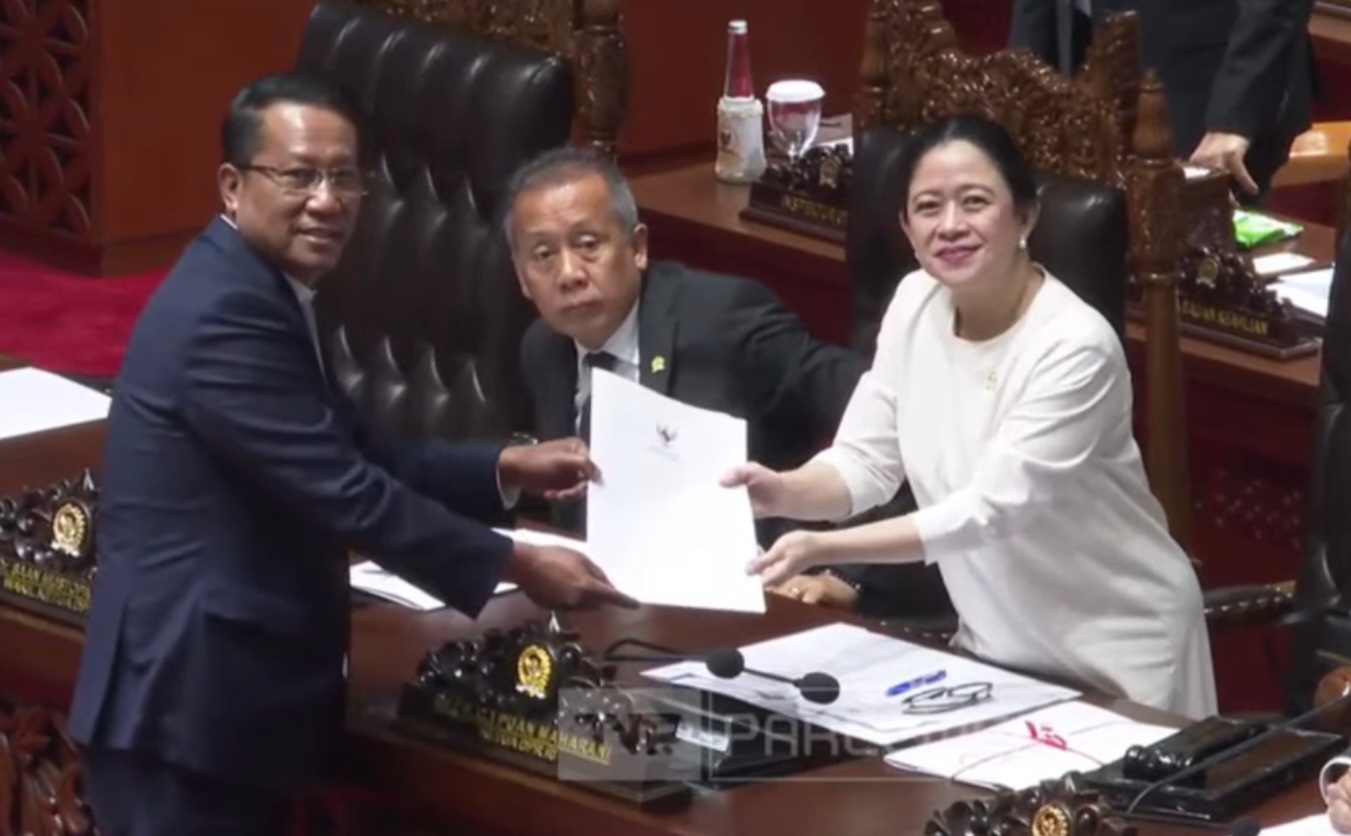 Sah! DPR setujui RUU Pengelolaan Ruang Udara jadi Undang-Undang. (Foto/YouTube DPR RI)