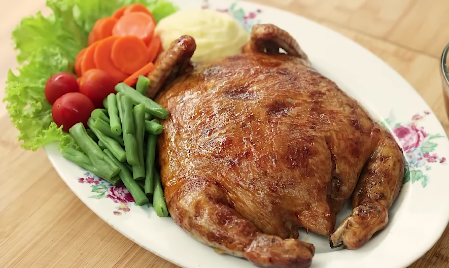 Ilustrasi ayam kodok. (Foto/YouTube)