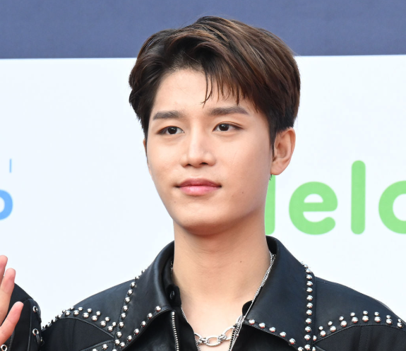 Banding ditolak, Mahkamah Agung pertegas hukuman 3,5 tahun penjara untuk Taeil ex NCT. (BeritaNasional/Facebook NCT Taeil)