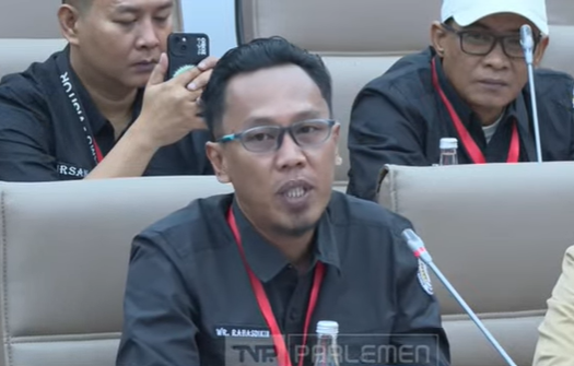 Bantah matikan industri lokal, begini pembelaan pedagang thrifting ke DPR. (Foto/BNPB)