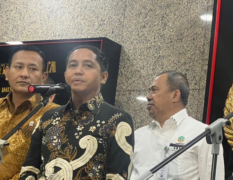 Menhut Raja Juli Antoni. (BeritaNasional/Bachtiarudin Alam)
