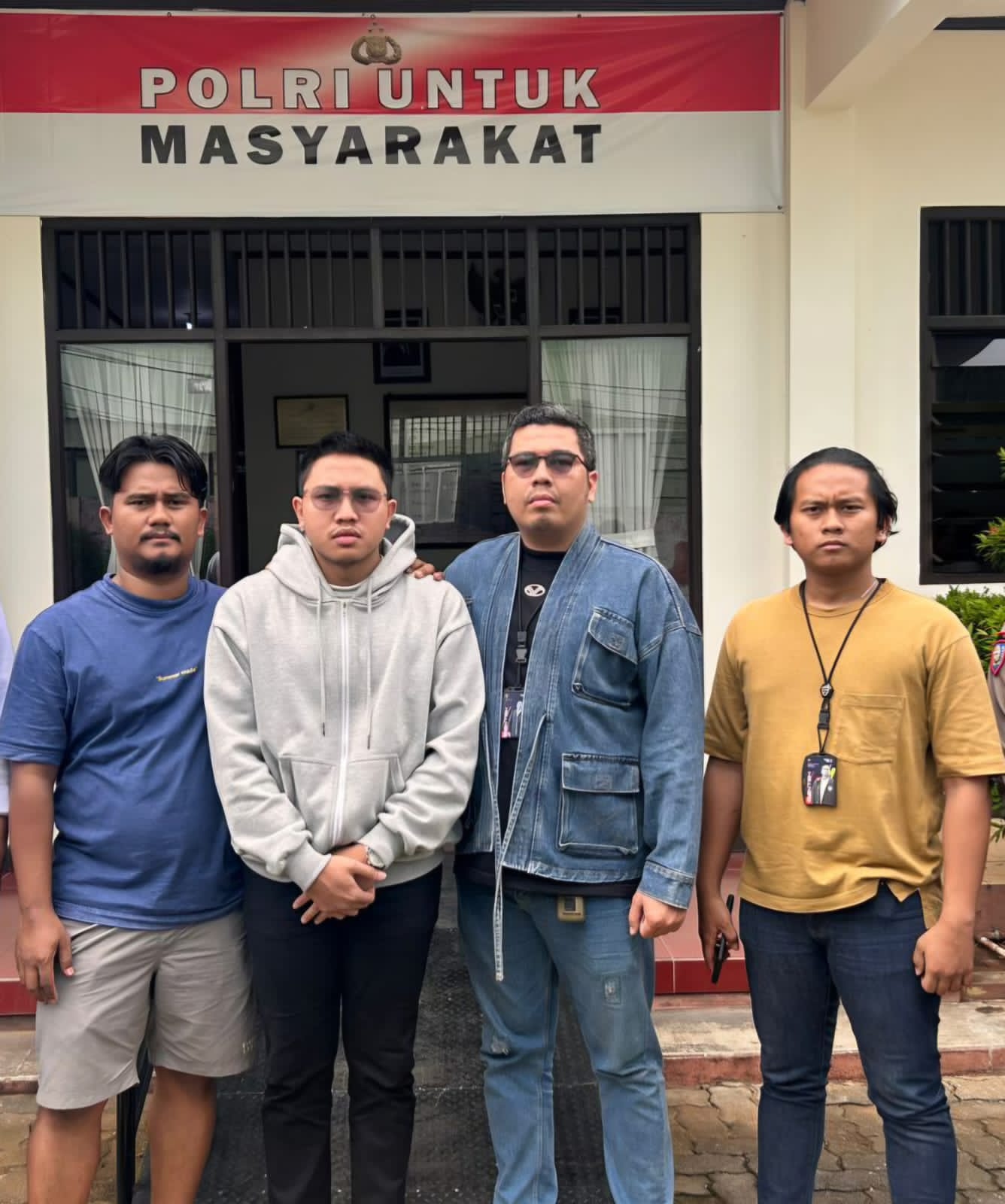 Polisi tangkap Youtuber Resbob terkait ujaran kebencian pada masyarakat sunda. (Foto/ist)