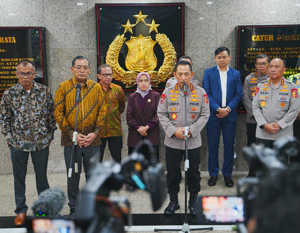 Di hadapan Komisioner KIP, Kapolri janji jadikan Polri terbuka dan lakukan perbaikan. (BeritaNasional/Bachtiarudin)