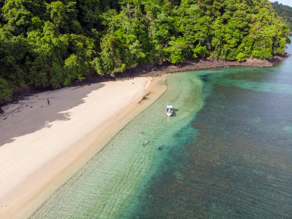 Rekomendasi Pantai & Pesisir Sumsel. (Foto/freepik)