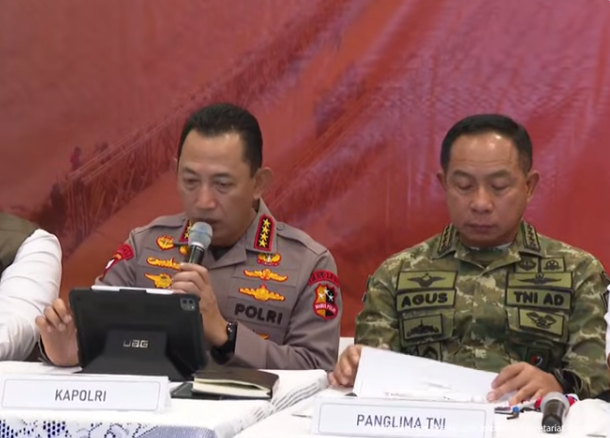 Kapolri ungkap potensi bertambahnya tersangka Kasus Illegal Logging Sumatera. (BeritaNasional/YouTube BPMI Setpres)