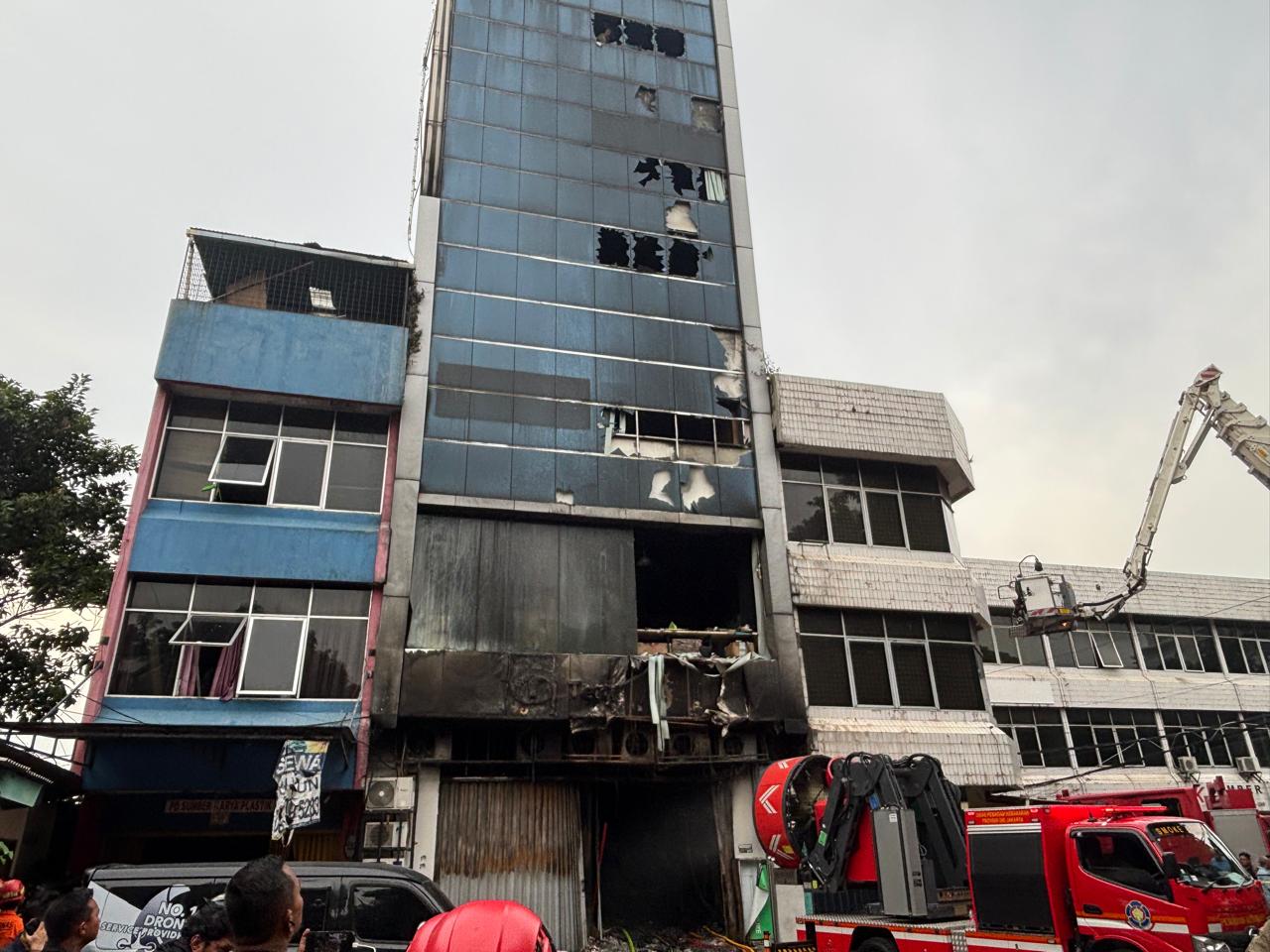 Pemprov DKI tanggung semua biaya korban kebakaran ruko Terra Drone. (Foto/istimewa)
