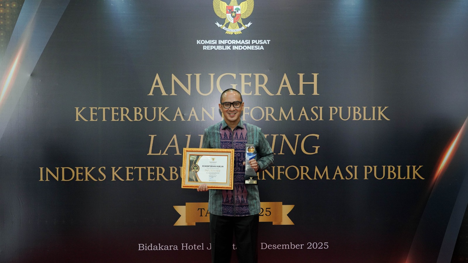 Kemenkum rain penghargaan empat tahun berturut. (BeritaNasional/dok Kemenkum)