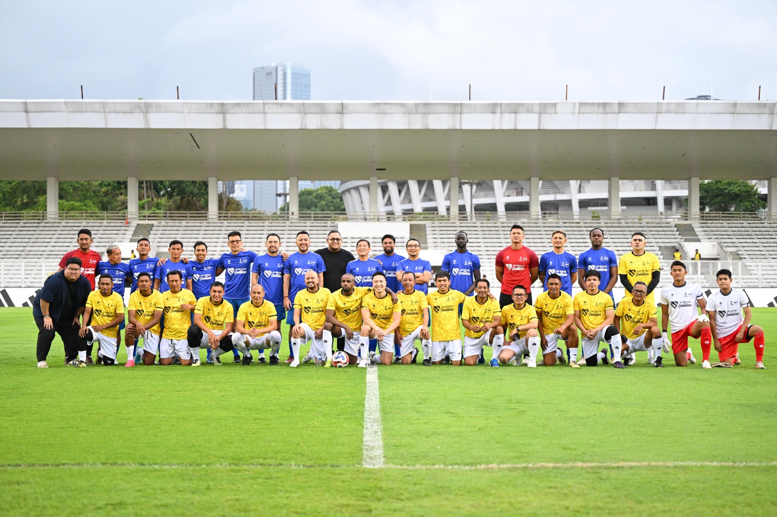 Laga Amal Sepak Bola Kumpulkan Rp265 Juta untuk Bencana Sumatera. (Foto/ileague.id)