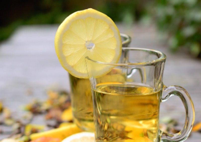 Minuman hangat dengan Vitamin C (Foto/Pixabay)