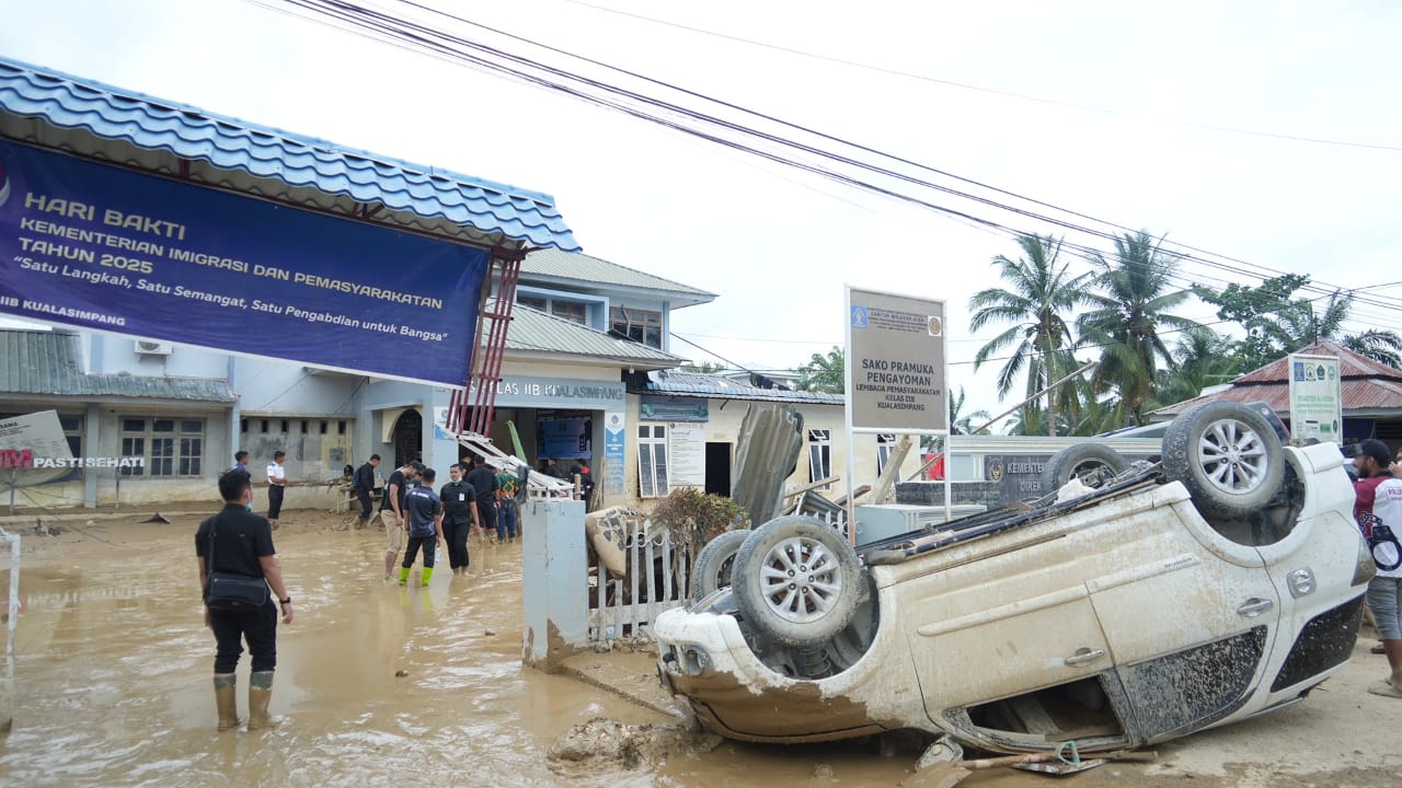 Kondisi salah satu lapas di Aceh terkini masih dipenuhi lumpur dan banjir. (BeritaNasional/dok DirjenPas)