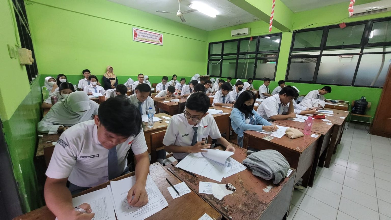 Pengumuman hasil TKA SMA 2025 hari ini, simak cara cek nilai secara online. (BeritaNasional/SMAN 35 Jakarta)