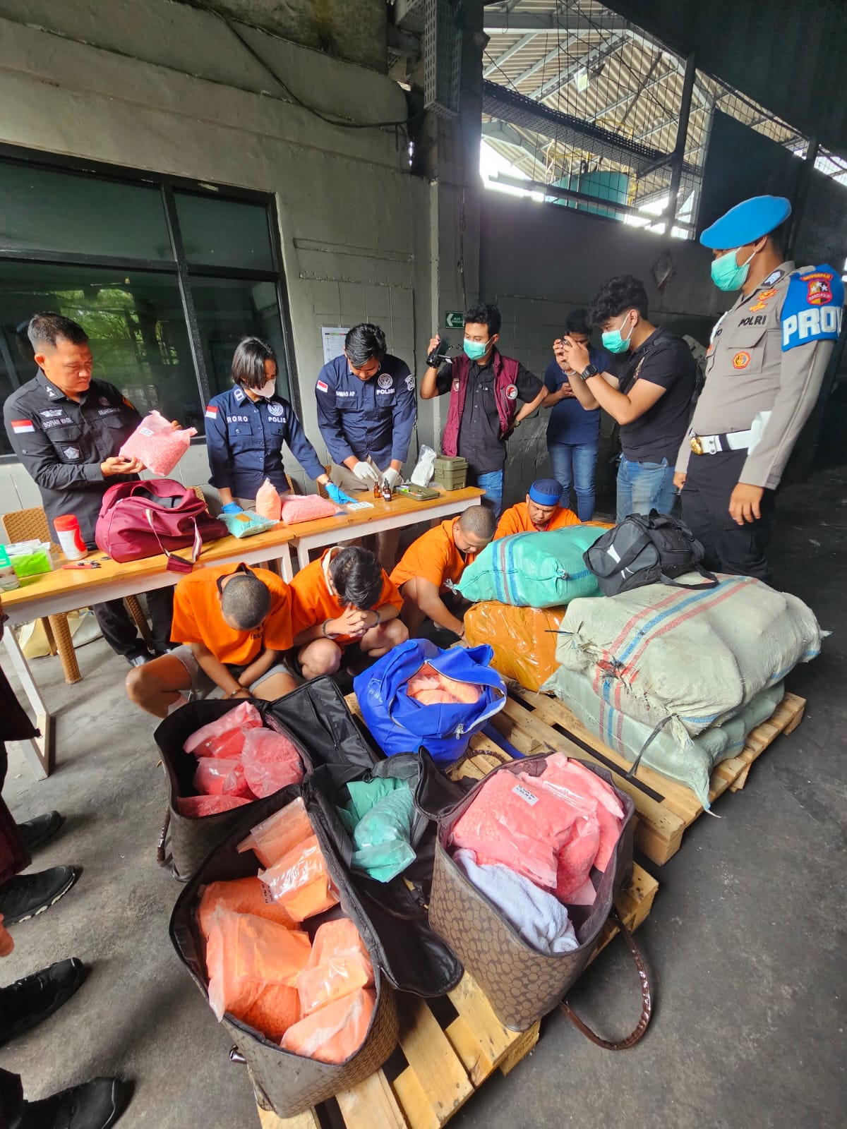 Polri musnahkan puluhan kilogram narkoba, nilainya capai Rp209 M. (BeritaNasional/Humas Polri)