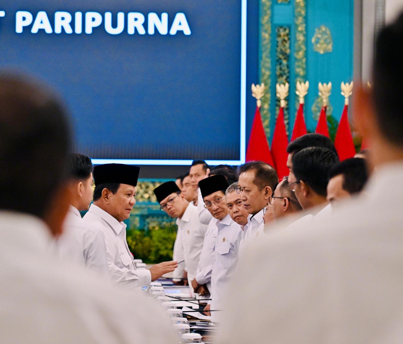 Presiden Prabowo Subianto saat Sidang Kabinet Paripurna di Istana Presiden. (BeritaNasional/Setpres)