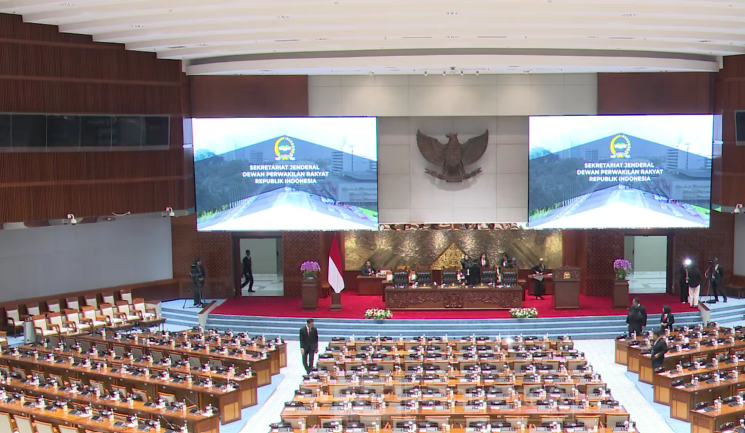 Rapat paripurna ke-10 masa persidangan II tahun sidang 2025–2026 terselenggara di kompleks parlemen Senayan dengan kehadiran 158 anggota. (Foto/YouTube TV Parlemen)