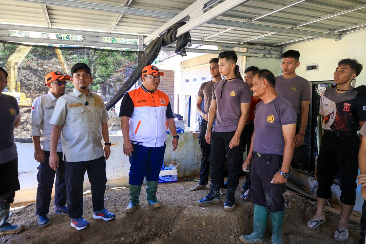 Sekjen PKS Muhammad Kholid hadir di wilayah bencana Sumatera percepat penanganan dan pemulihan pascabencana. (BeritaNasional/istimewa)