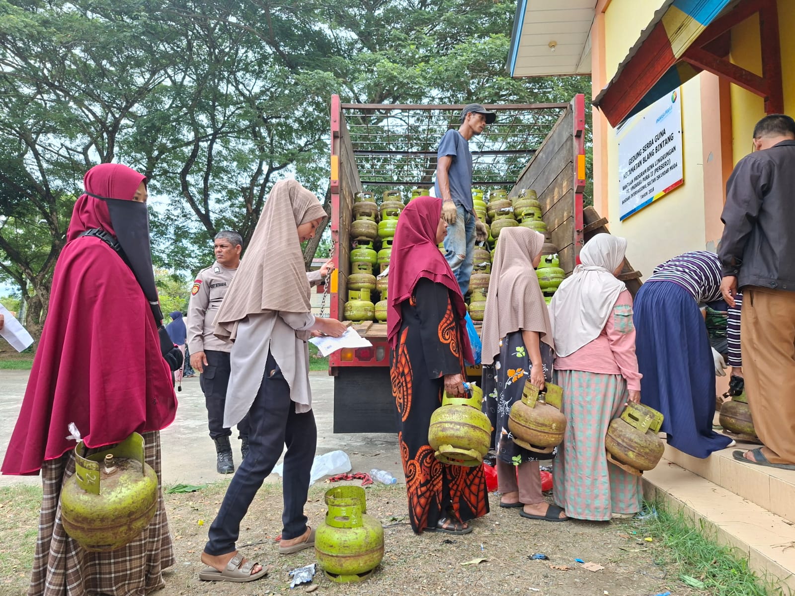 Warga Aceh Senang Kini Elpiji Murah. (Foto/istimewa)