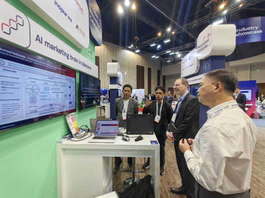 Telkomsel raih penghargaan Global AI & Automation di Innovate Asia 2025. (Foto/doc. Tsel)