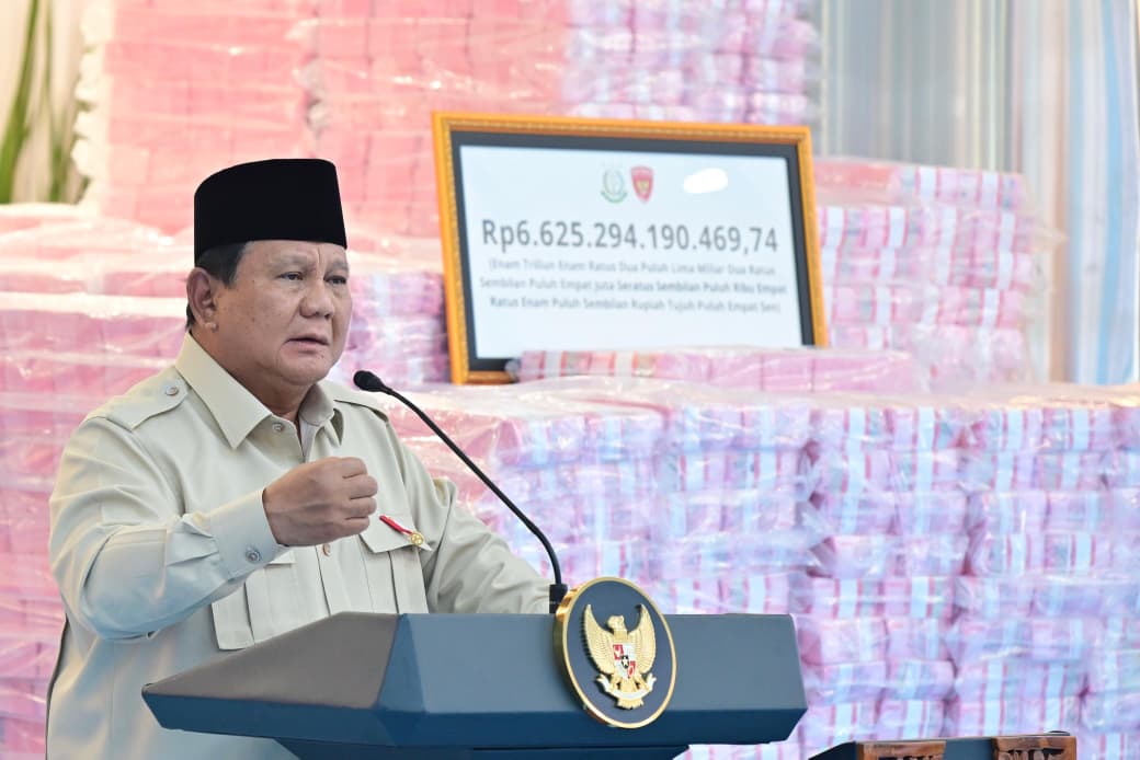 Ungkap kendala dalam penertiban hutan, Prabowo: rakyat dihasut, preman dibayar. (BeritaNasional/BPMI Setpres)