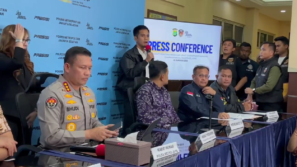 Konferensi pers kematian Lula Lahfah di Polres Metro Jakarta Selatan, dikutip Sabtu (31/1/2026). (Foto/ist)