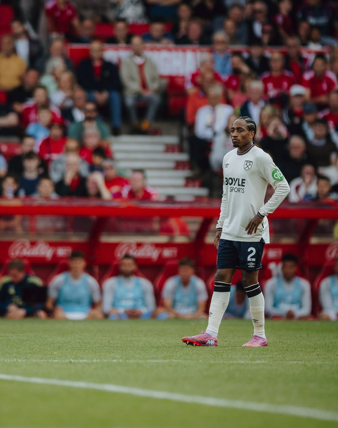 Bintang West Ham United Kyle Walker-Peters. (Foto/Instagram)