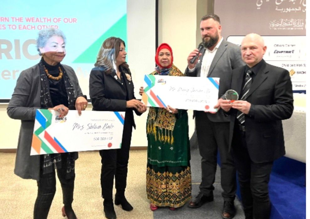 Denny JA Donasikan Seluruh Dana BRICS Literature Award untuk Pengembangan Sastra. (Foto/istimewa)