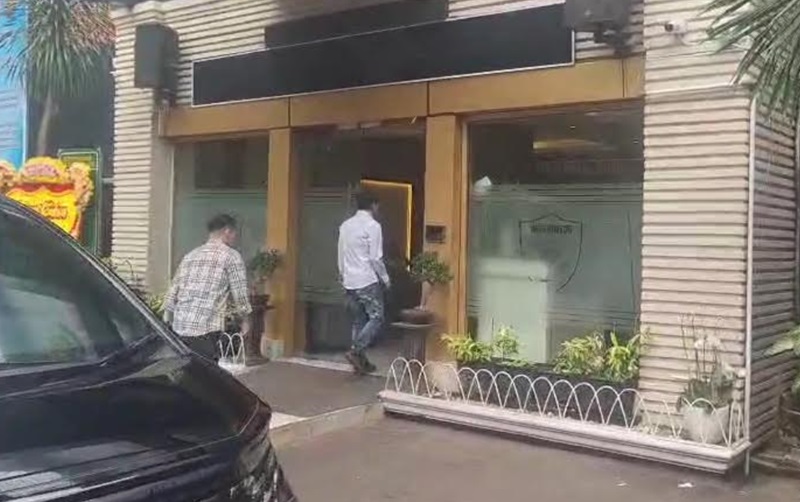 Dokter Richard penuhi pemeriksaan Polda Metro Jaya (Beritanasional/Bachtiar)