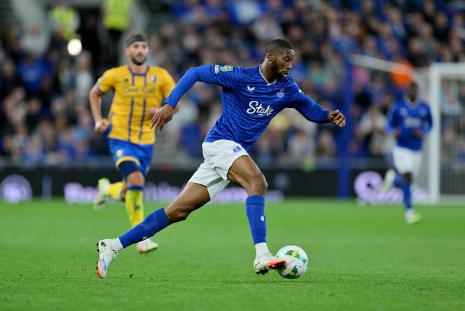 Bomber Everton, Beto, kini tengah dilirik Juventus. (Foto/Instagram)