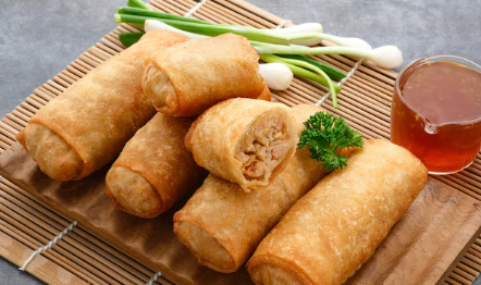 Lumpia Semarang (BeritaNasional/freepik)