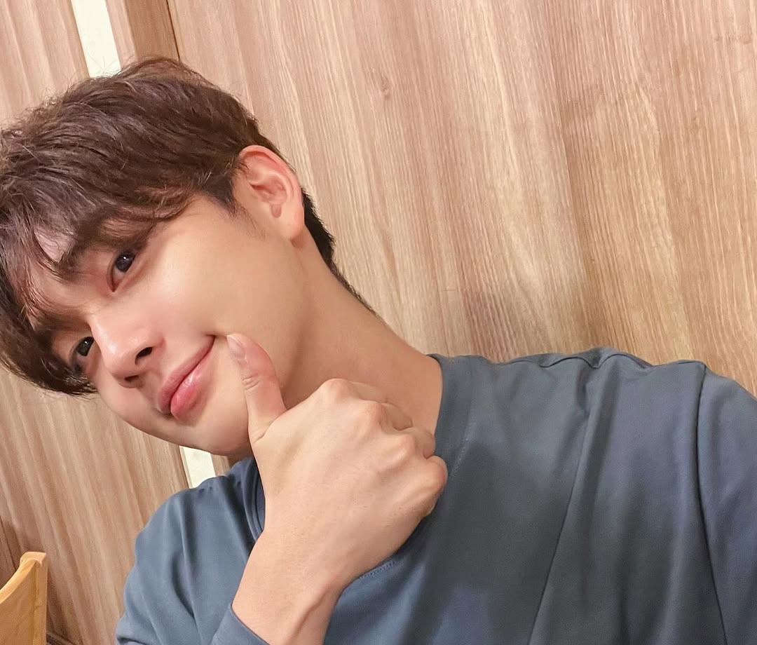 Jo Yoon Woo Umumkan Pernikahan dan Pensiun dari Dunia Akting di Awal 2026. (Foto/Instagram)