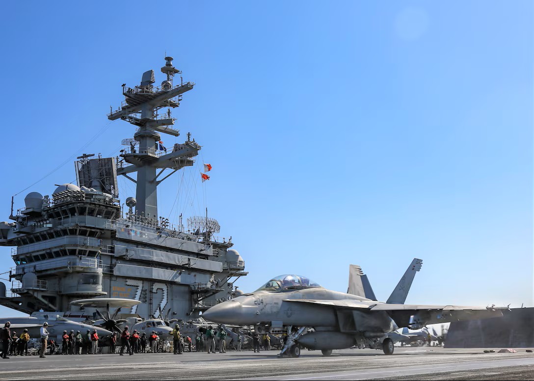 Kapal induk AS, USS Abraham Lincoln. (BeritaNasional/CENTCOM)