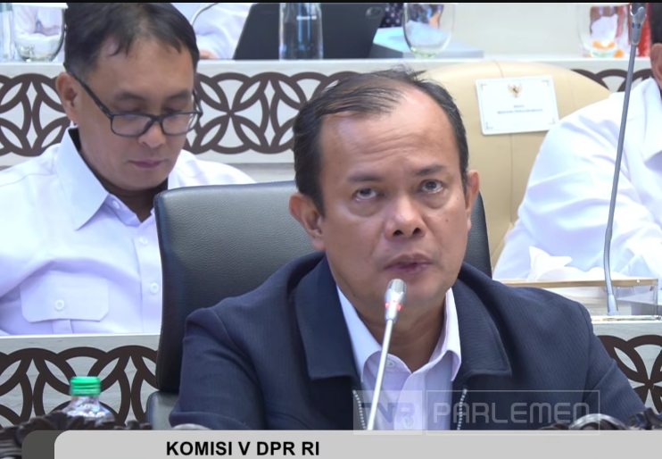 Kepala BMKG Teuku Faisal Fathani saat rapat kerja dengan DPR. (Foto/YouTube DPR)