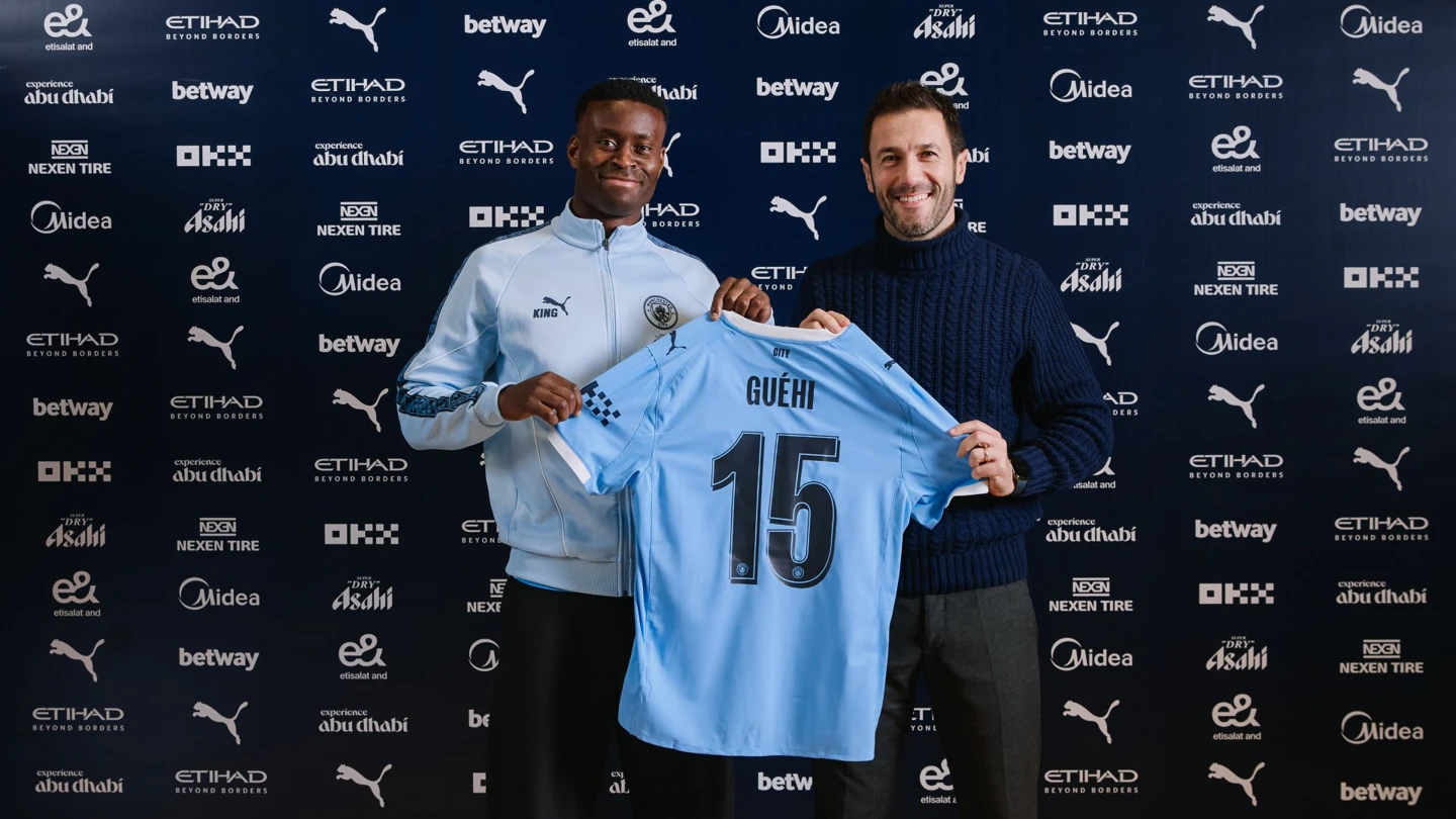 Manchester City Resmi Datangkan Marc Guehi (kiri). (Foto/Dok Man City)