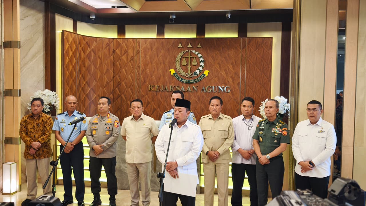Menteri ATR/Kepala BMPN Nusron Wahid di Kejaksaan Agung, Jakarta. (BeritaNasional/Bachtiar)