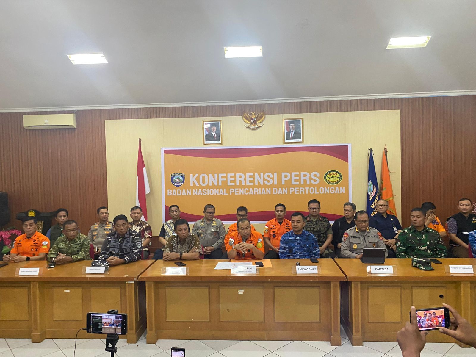 Operasi SAR Pesawat ATR 42-500 di Pegunungan Bulusaraung Resmi Ditutup. (foto/istimewa)