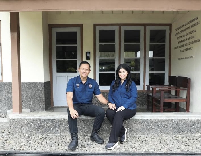 Pamerkan baby bump, Annisa Pohan pancarkan wajah bahagia. (BeritaNasional/Instagram Annisa Pohan)