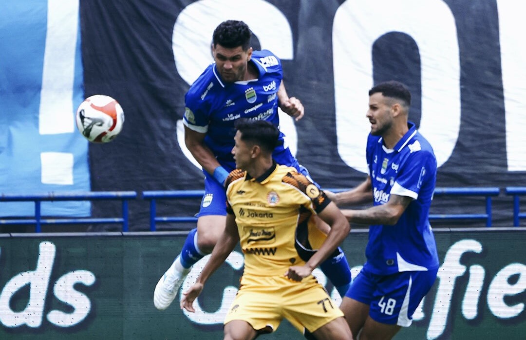 Laga Persib Bandung vs Persija Jakarta di GBLA musim 2025/2026. (Foto/Instagram Persib)