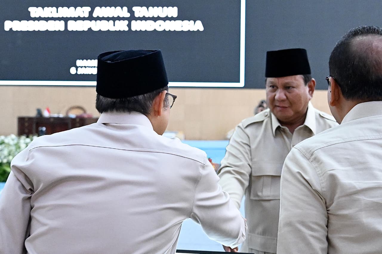 Presiden Prabowo dalam retret di Hambalang, Jawa Barat, Selasa (6/1/2026). (Foto/Setkab)