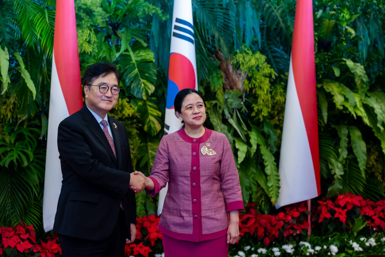 Ketua DPR RI Puan Maharani menerima kunjungan Ketua Majelis Nasional Republik Korea, Woo Won-Shik (BeritaNasional/istimewa)