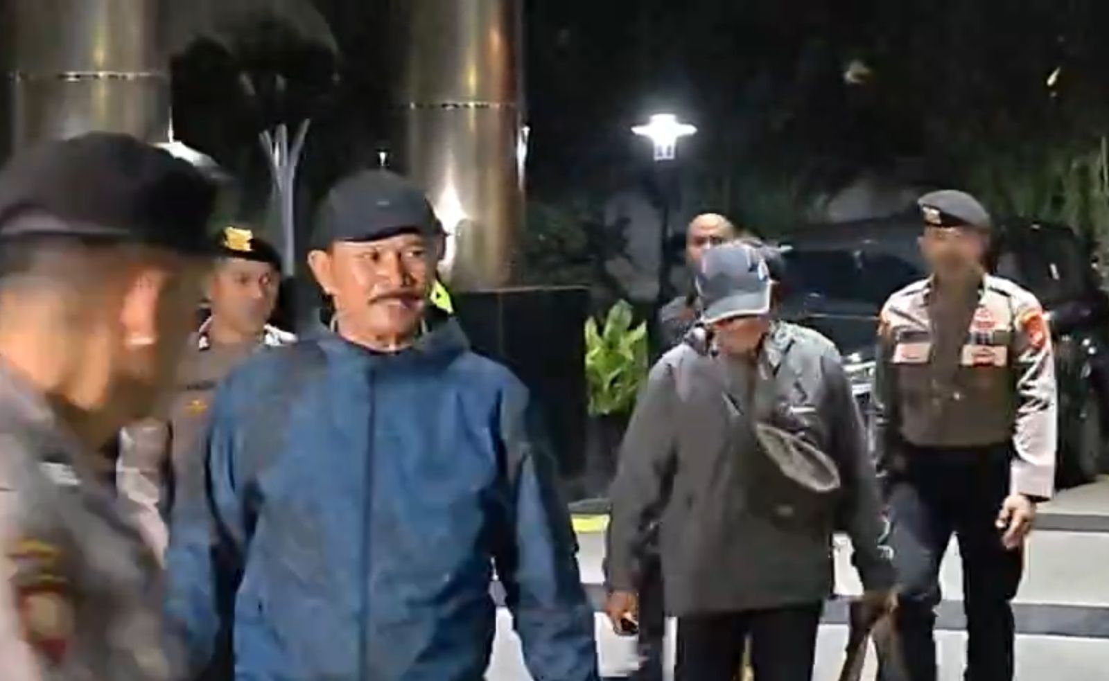 Terjaring OTT, Wali Kota Madiun Maidi Jalani Pemeriksaan di KPK. (Foto/istimewa)