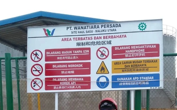 Papan smelter PT Wanatiara Persada di Maluku Utara. (BeritaNasional/Website Wanatiara Persada)
