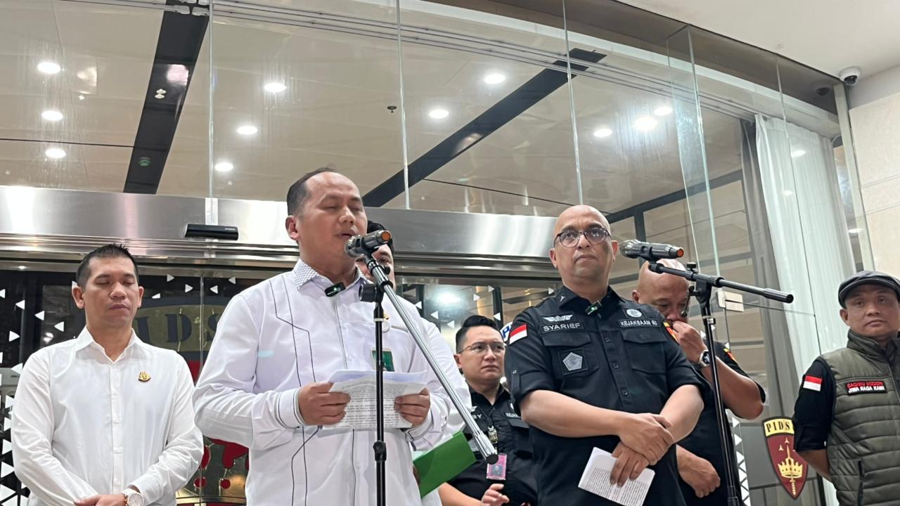 Dirdik Jampidsus Kejagung RI, Syarief Sulaeman Nahdi saat memberikan keterangan. (BeritaNasional/Bachtiar)