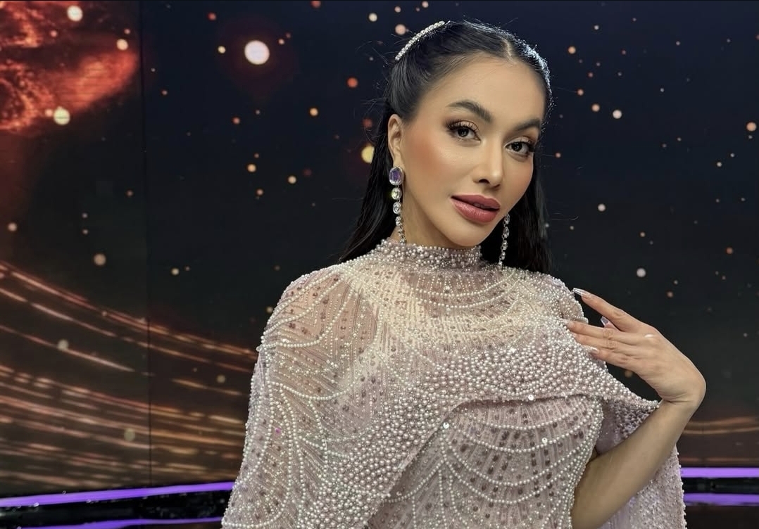 Penyanyi Denada Tambunan akui Ressa Rizky Rosano anak kandungnya. (BeritaNasional/Instagram Denada)