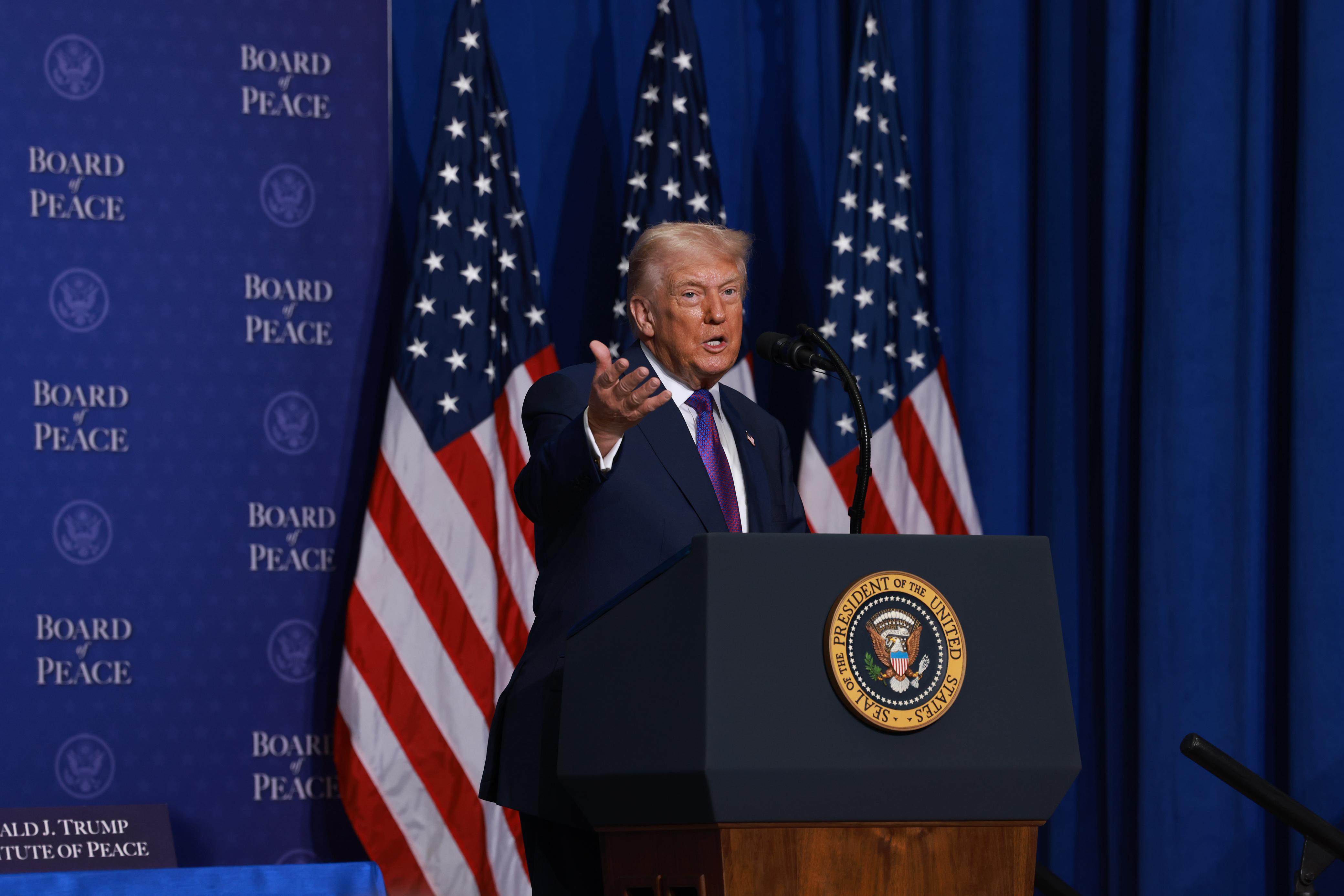 Presiden Amerika Serikat, Donald Trump dalam pertemuan Board of Peace di Washington DC. (Foto/Tim Media Prabowo)