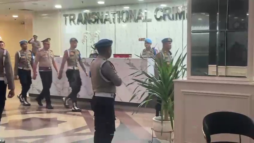 Penampakan Eks Kapolres Bima Kota AKBP Didik Jelang Sidang Etik Kasus Narkoba. (Foto/Istimewa)