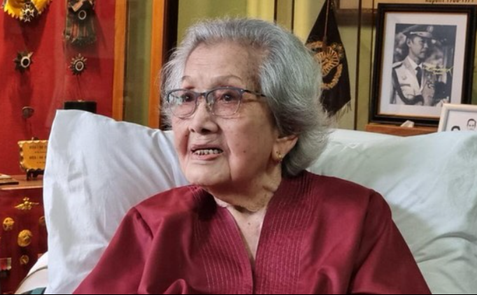 Eyang Meri Hoegeng, istri Jenderal Hoegeng Iman Santoso. (BeritaNasional/Instagram Polsek Cinangka-Cilegon)